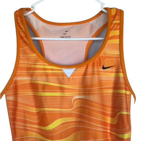 Nike Dri-Fit Large Racerback Tank Top - Picture 2 of 6